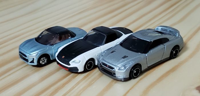 トミカのスポーツカー