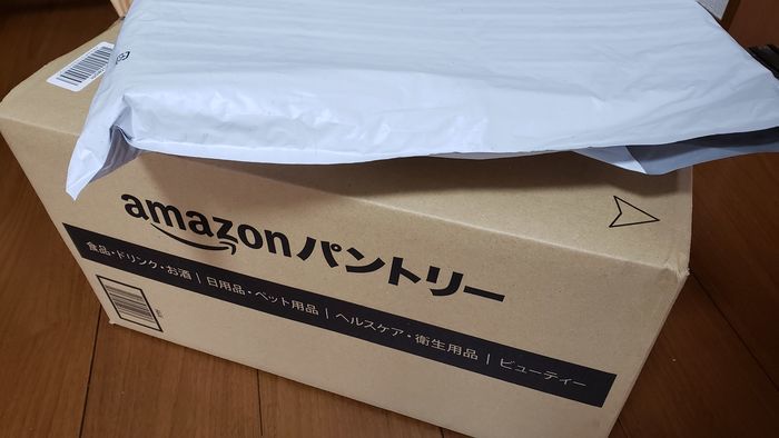 Amazonから届いた荷物